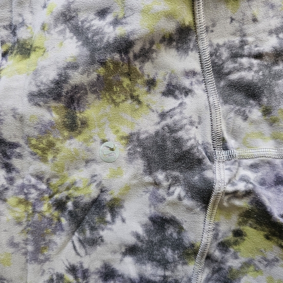 TWO Lululemon leggings - base pace and align bundle sale - Picture 13 of 16